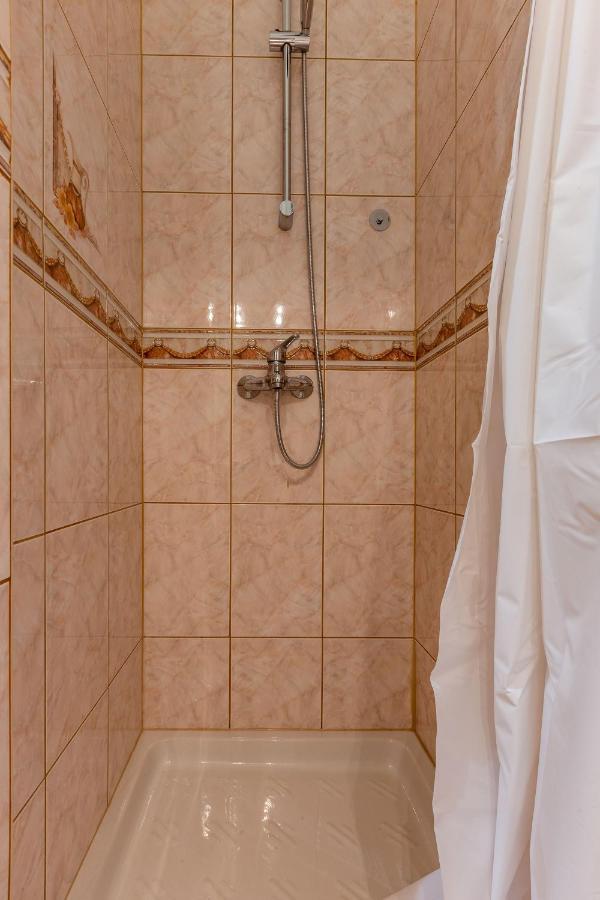 Vale Apartment With Balcony 자다르 외부 사진