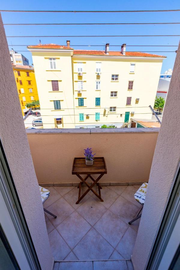 Vale Apartment With Balcony 자다르 외부 사진